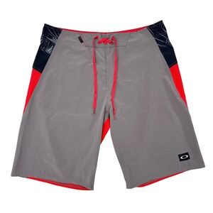 Oakley Board Shorts Mens Size 34 Gray Red Y2K Swimwear Bathing Suit